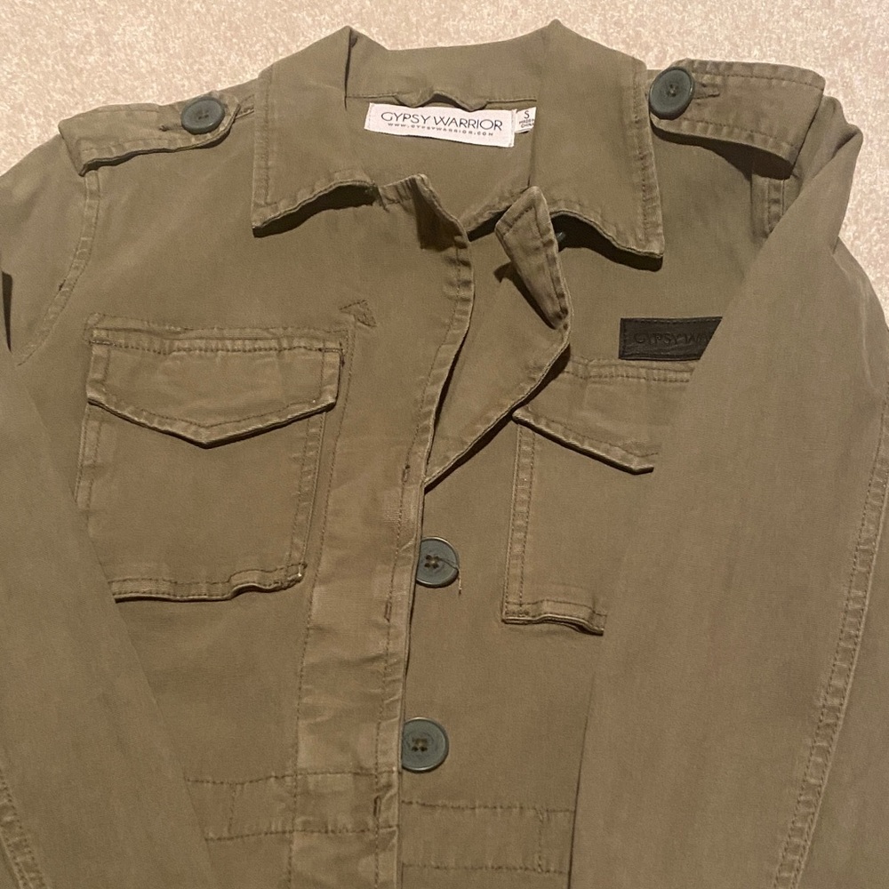 Gypsy Warrior Army greenButton-Up Jacket